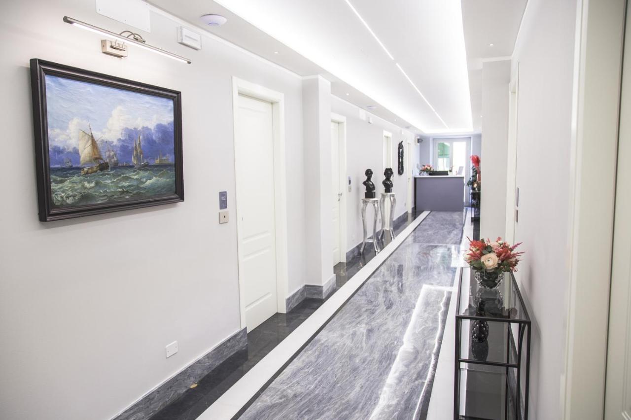 Correnti Boutique Hotel Sanremo Bagian luar foto