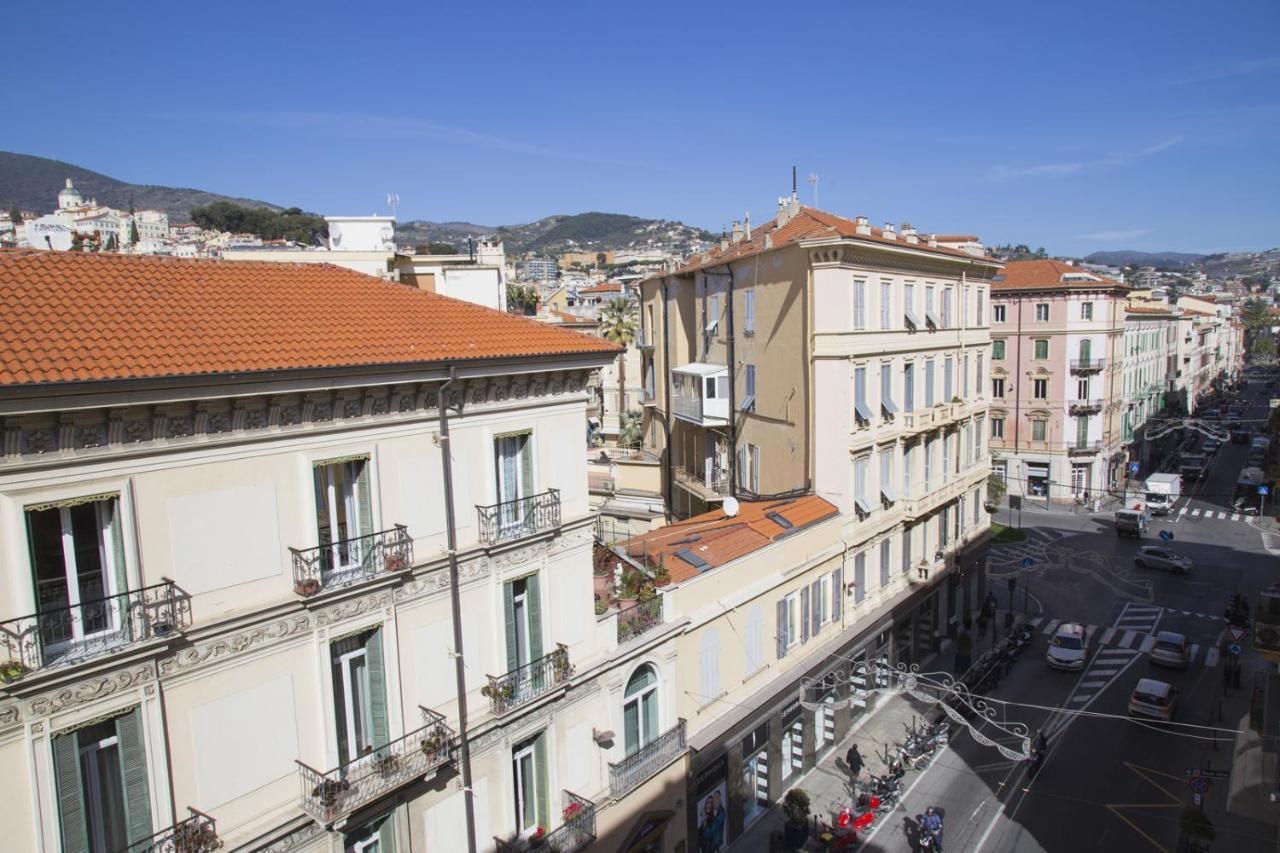 Correnti Boutique Hotel Sanremo Bagian luar foto